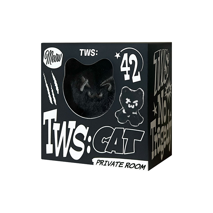 5th Mini Album 'NO TRAGEDY' ROMEO CAT Ver.