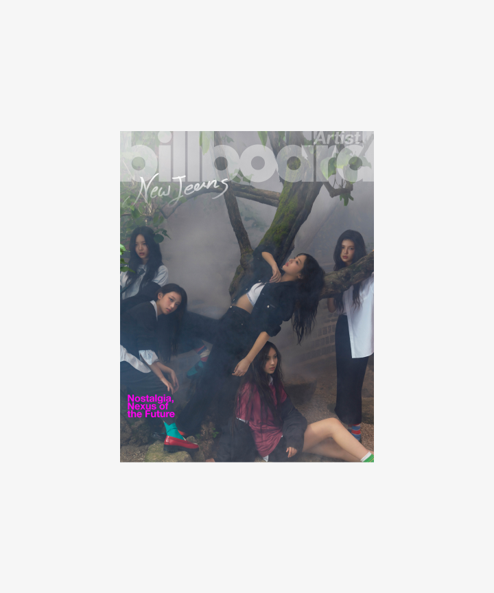 NewJeans | billboard Artist (A type)