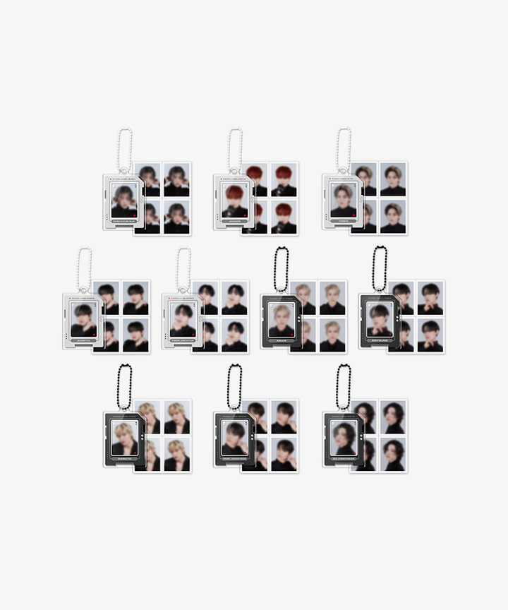 [REBOOT] TREASURE ACRYLIC FRAME KEYRING