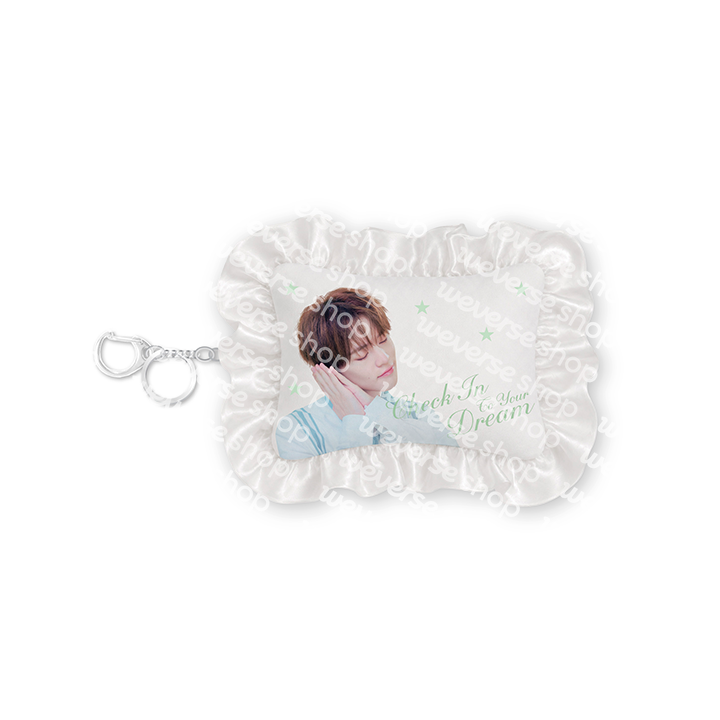 PILLOW KEYRING