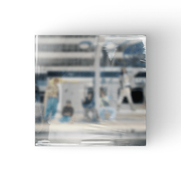 The 1st EP [COLOR OUTSIDE THE LINES] (Vinyl)