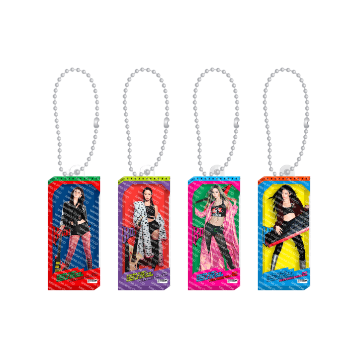 RANDOM MINIATURE KEYRING_0