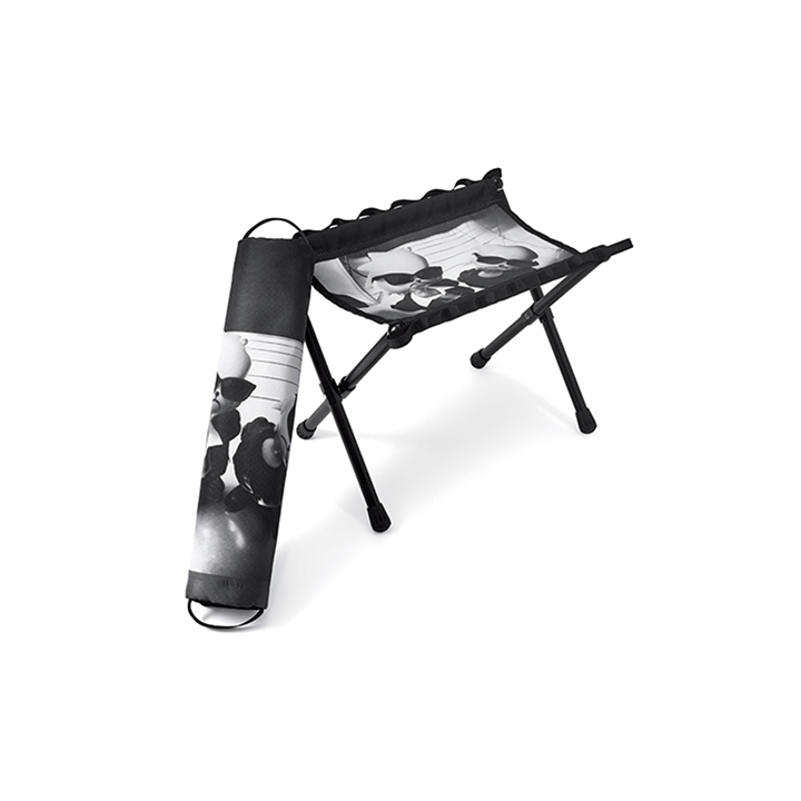 SEVENTEEN – Folding Chair