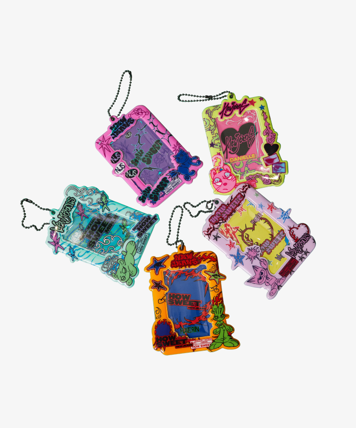 NewJeans | NJ How Sweet PHOTO CARD HOLDER KEYRING