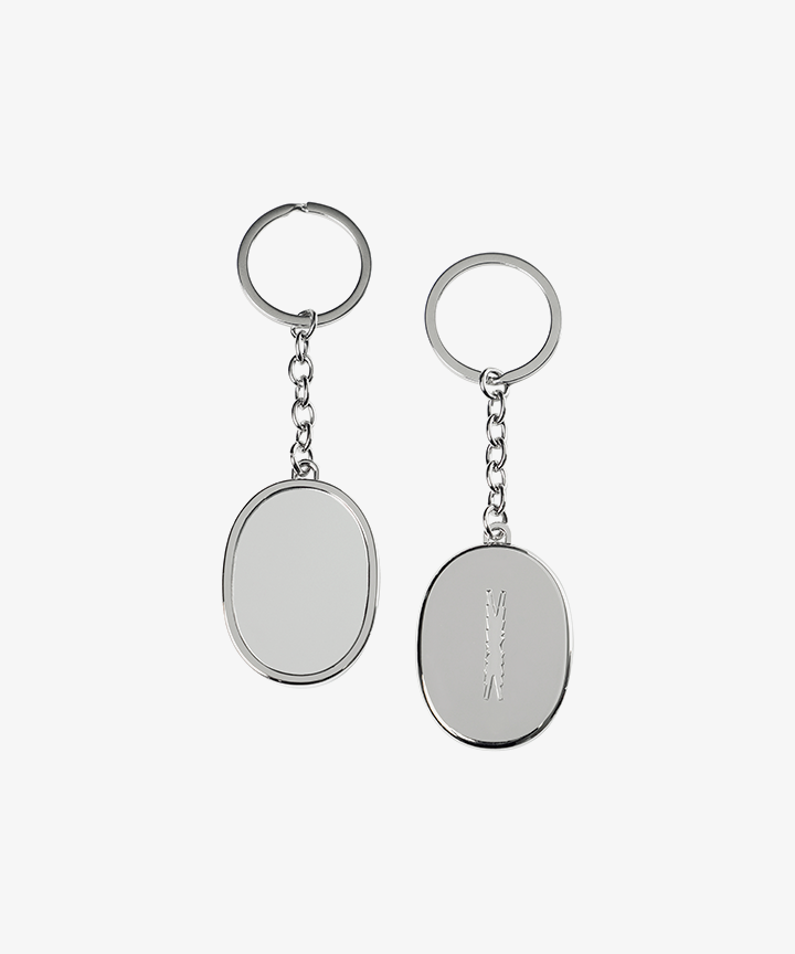 LE SSERAFIM Mirrór Keyring パープル　サーティーワン LE SSERAFIM Mirrór Keyring パープル サーティーワン - メルカリ