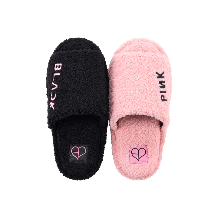 [DEADLINE IN JAPAN POP-UP]ルームシューズ -BLACKPINK LOGO-（BLACK×PINK）