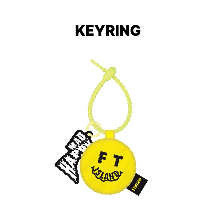 KEYRING 1 detail