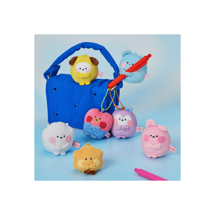 mini minini Tiny Pocket Plush Hug Me