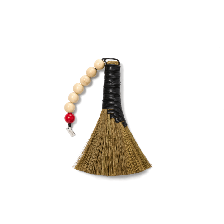 BTS – Mini Broom