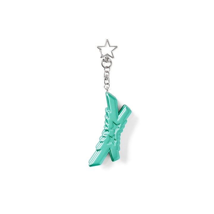 LE SSERAFIM – Earphone Holder