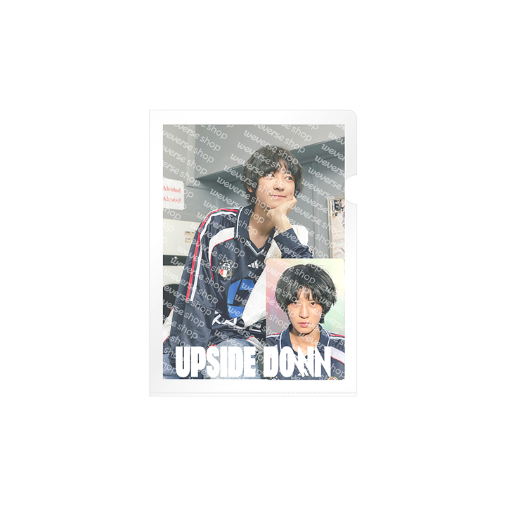 EXO カイ　ホログラムフォトカードセット　① EXO | POSTCARD + HOLOGRAM PHOTO CARD SET [B VER.]