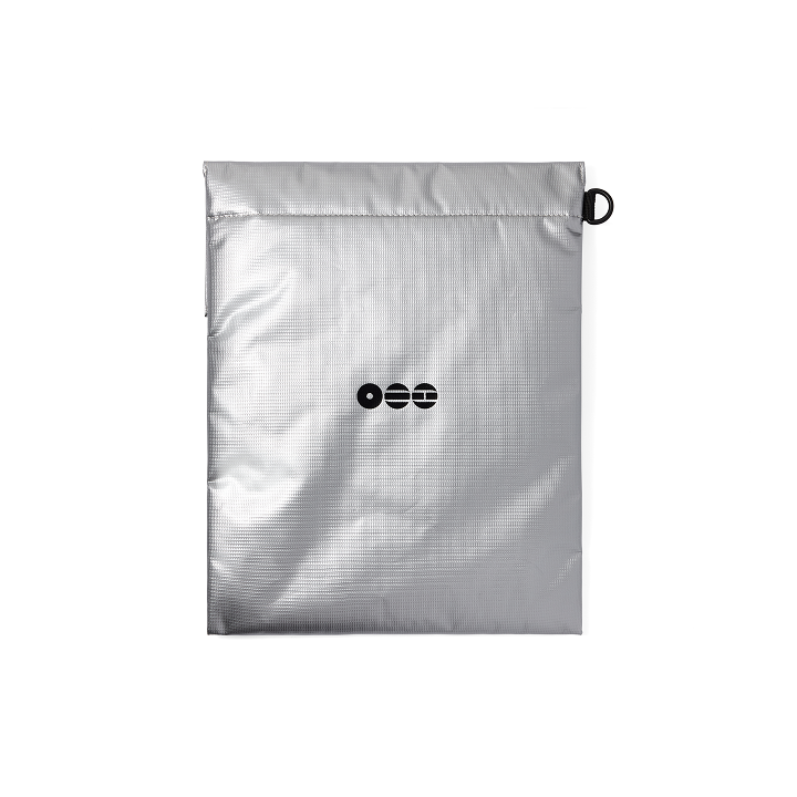 BTS laptop ポーチ未開封 BTS | Laptop Pouch